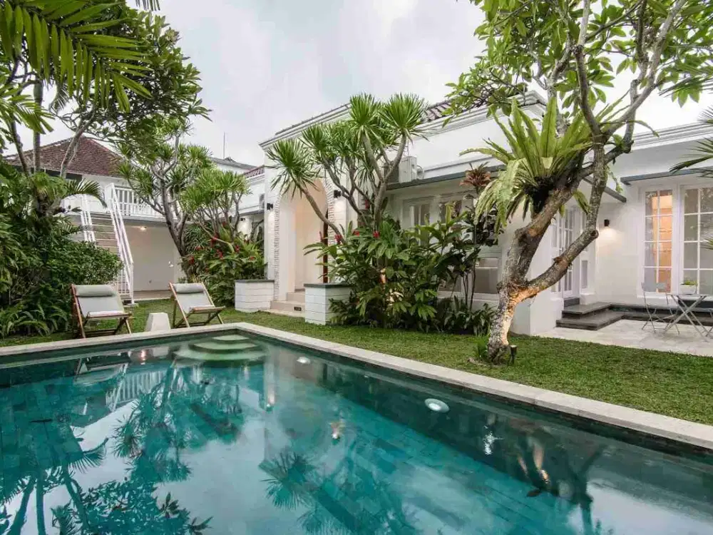 dijual villa sytle tropical lantai 2 umalas