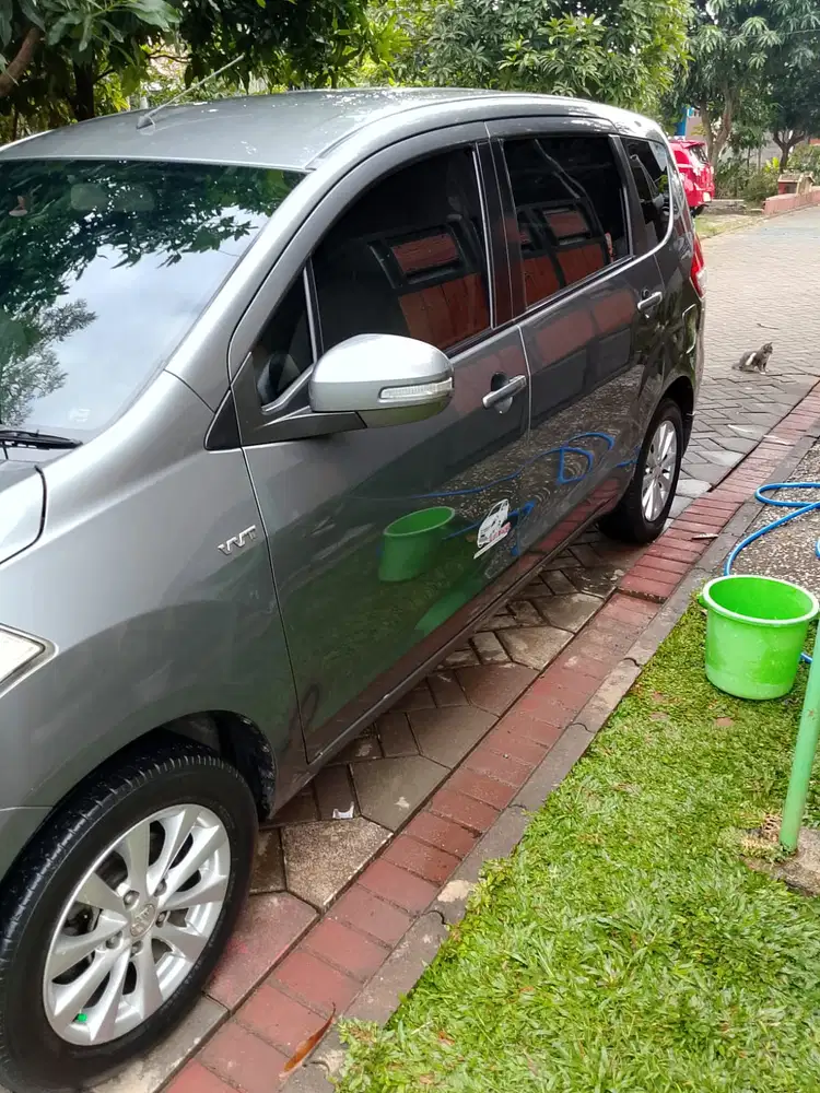 Suzuki Ertiga 2012 Bensin