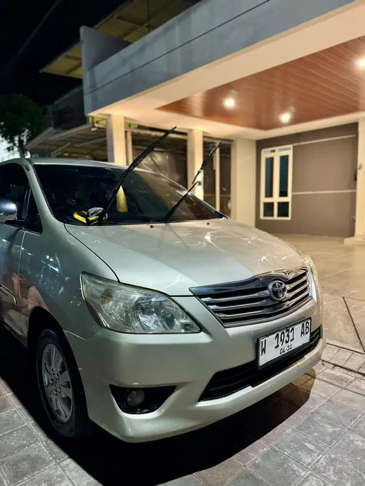 Grand Innova G 2.0 Matic 2013