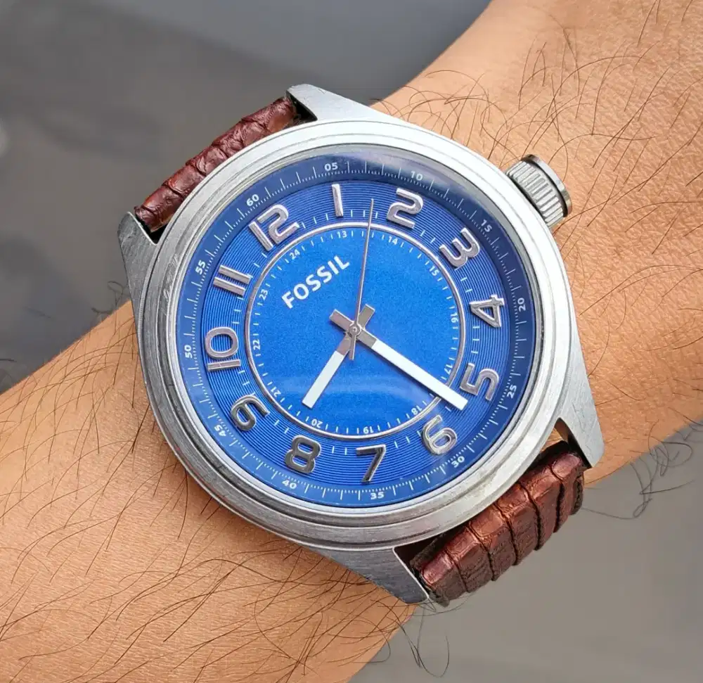 Fossil blue dial