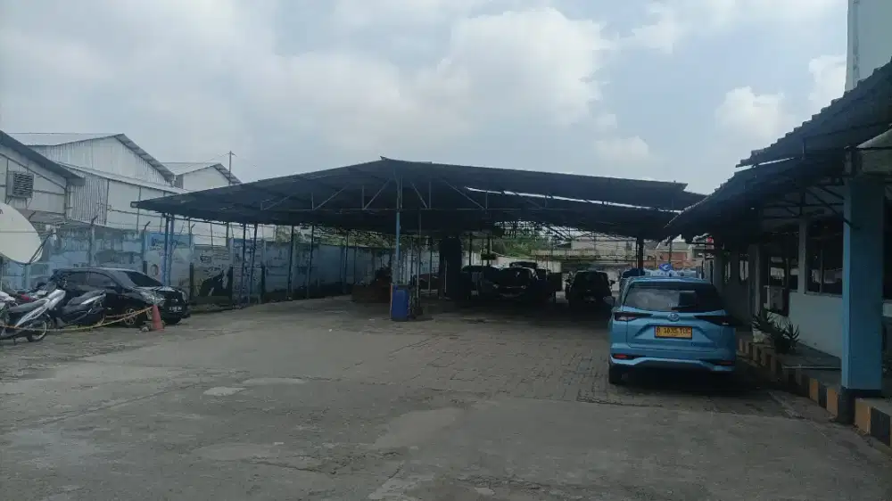 LOWONGAN KERJA DRIVER TAXI