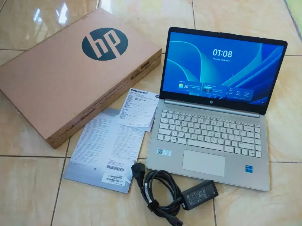Dijual laptop Hp 14s-dq intel i3 gen 12 ram 8GB SSD 512GB scond 5bln