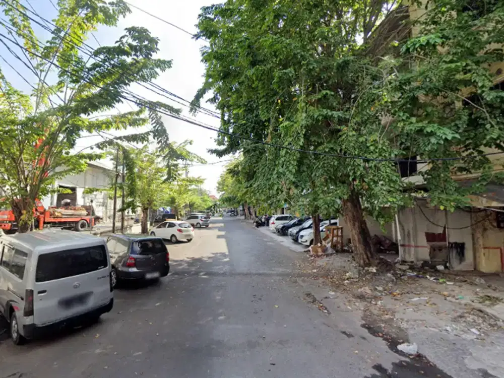 Ruko 3 Lantai 2 Jejer Manyar Strategis Cocok Untuk Kantor dan FnB