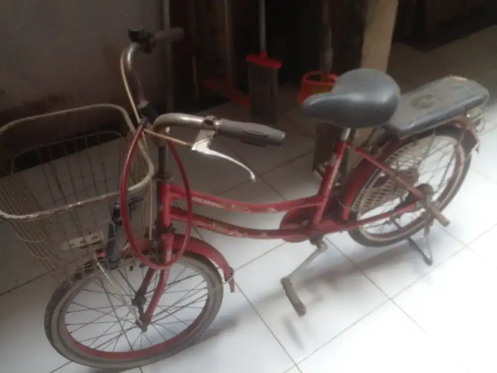 Sepeda Murah Merah Normal Tinggal Pake