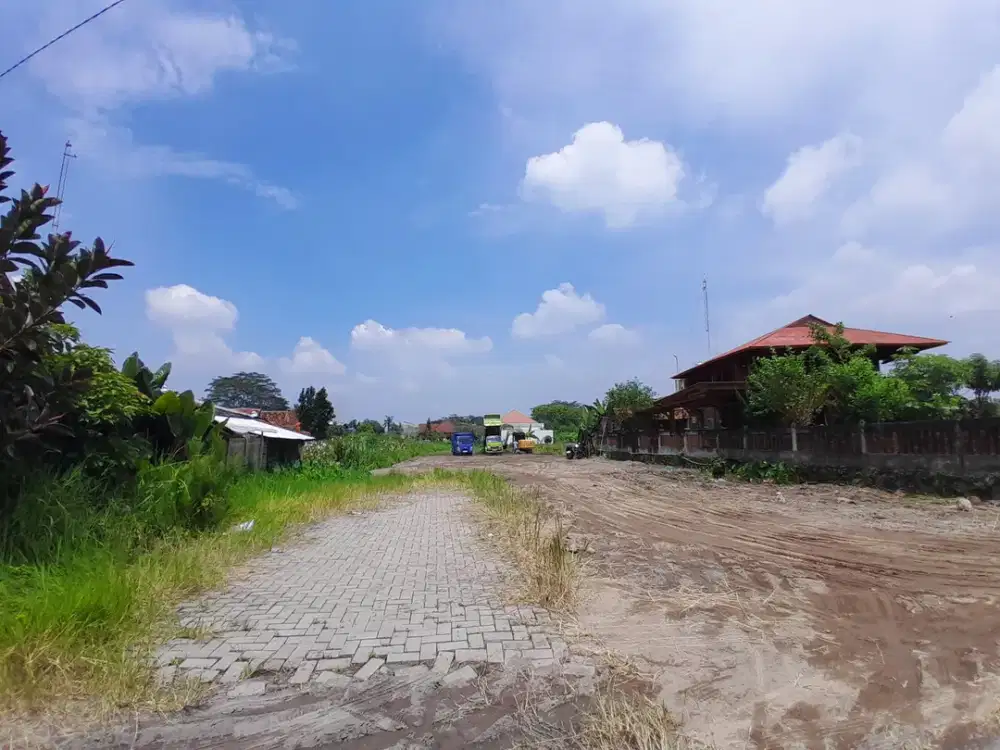 Tanah Di Jl Damai Cocok Bangun Homestay