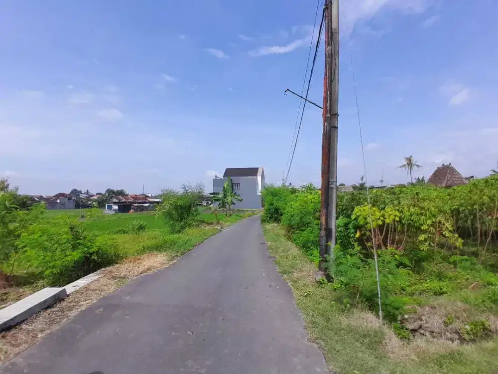 SISA 1! Tanah Dekat Jl Kabupaten dan SKE Jogja