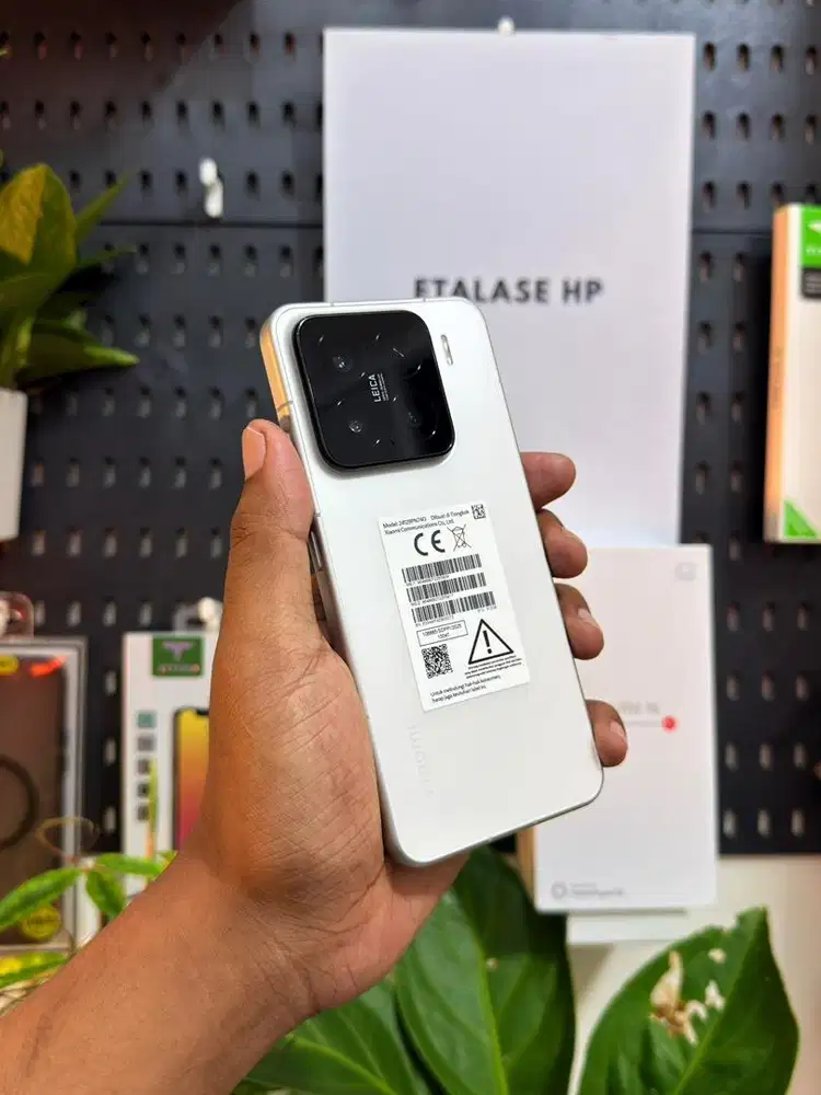 Xiomi 15 12/512GB Garansi Resmi