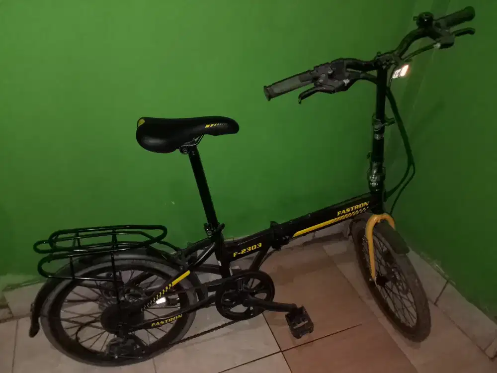 Sepeda lipat second
