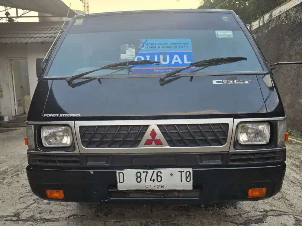 L300 km 80rb asli mesin bagus body full ori istimewa siap pakai