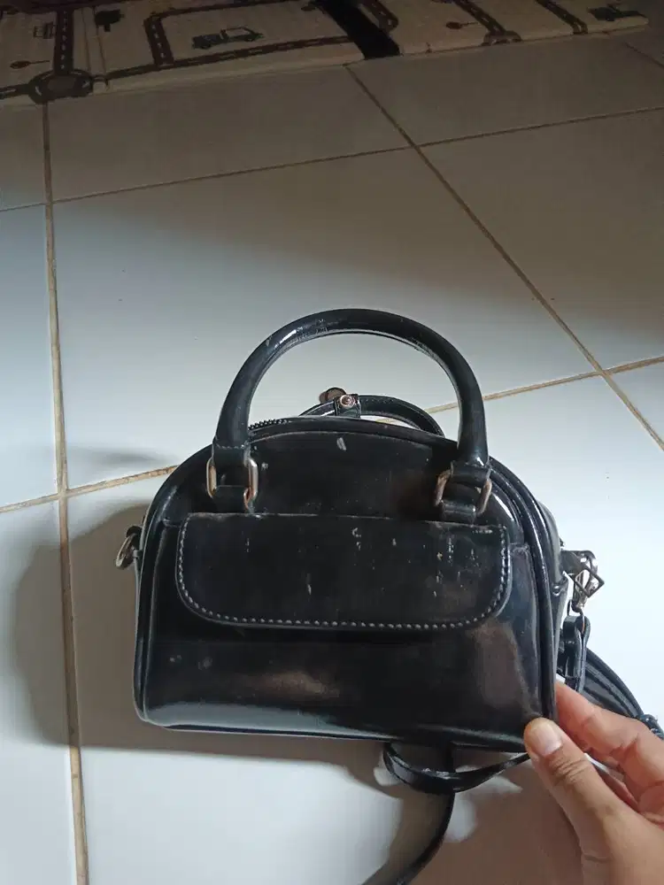 Tas HEELSADDICT warna Hitam