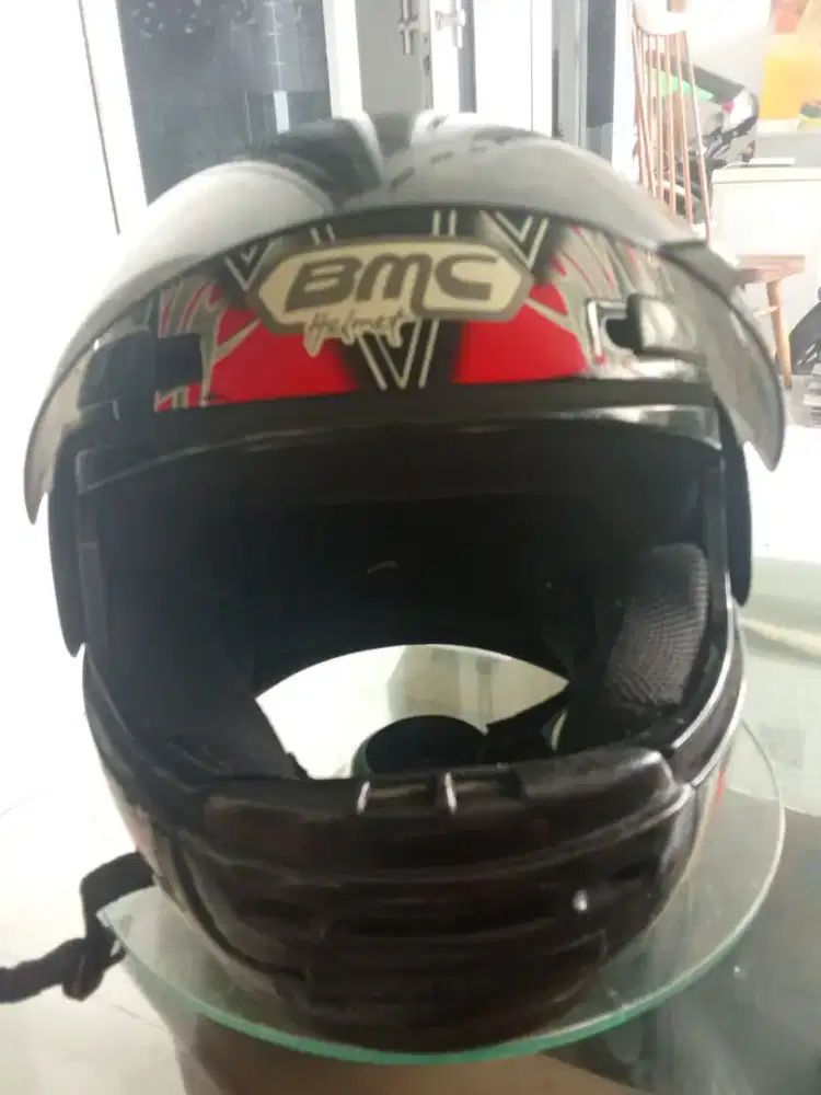 Helem pria merk BMC Helmet