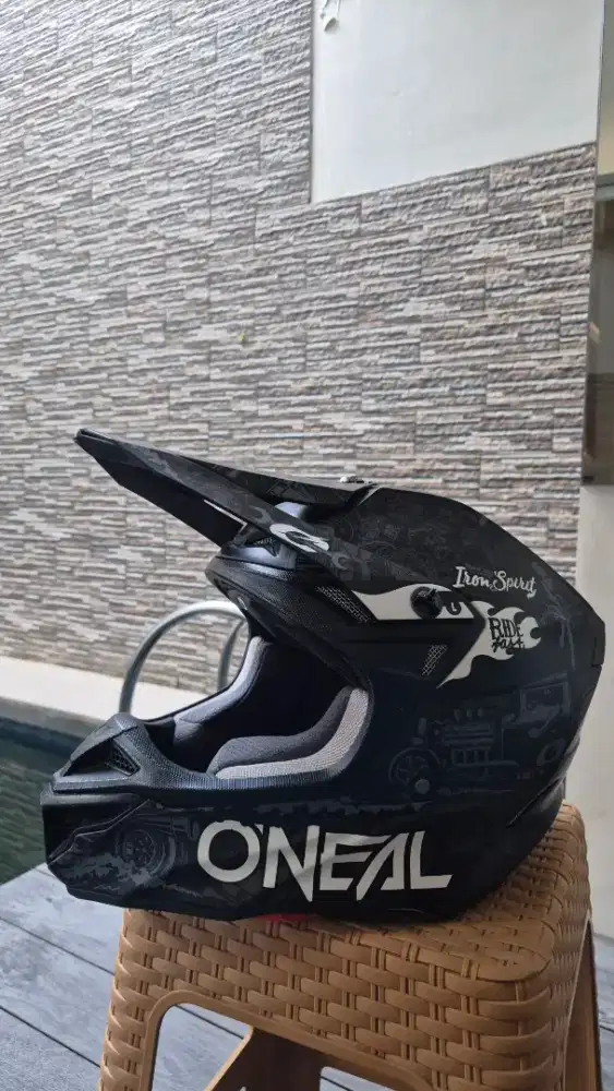 Helm oneal 5 series
