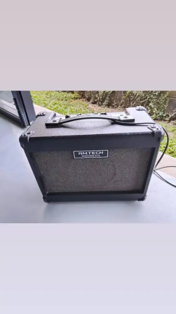 ampli gitar lokal amtech sdh ad distorsinya mantap nett