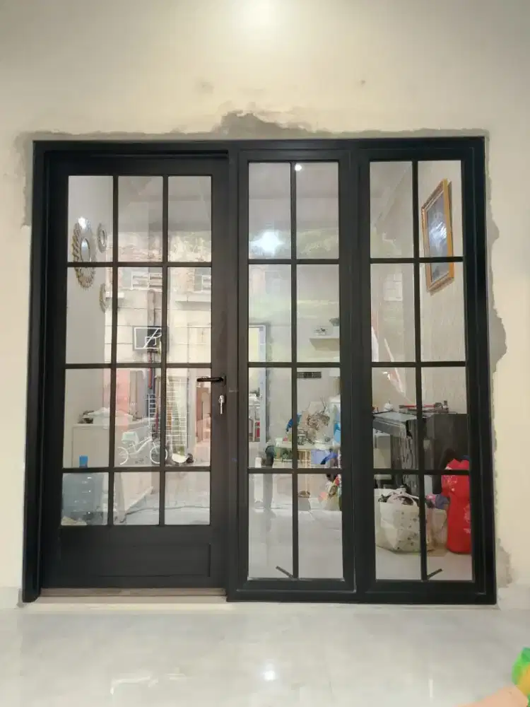 Pintu, jendela aluminium ornamen