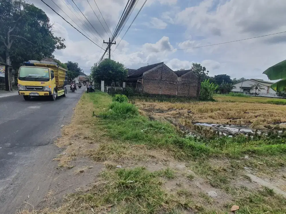Tanah di Kalitirto Berbah Dekat Gembira Loka