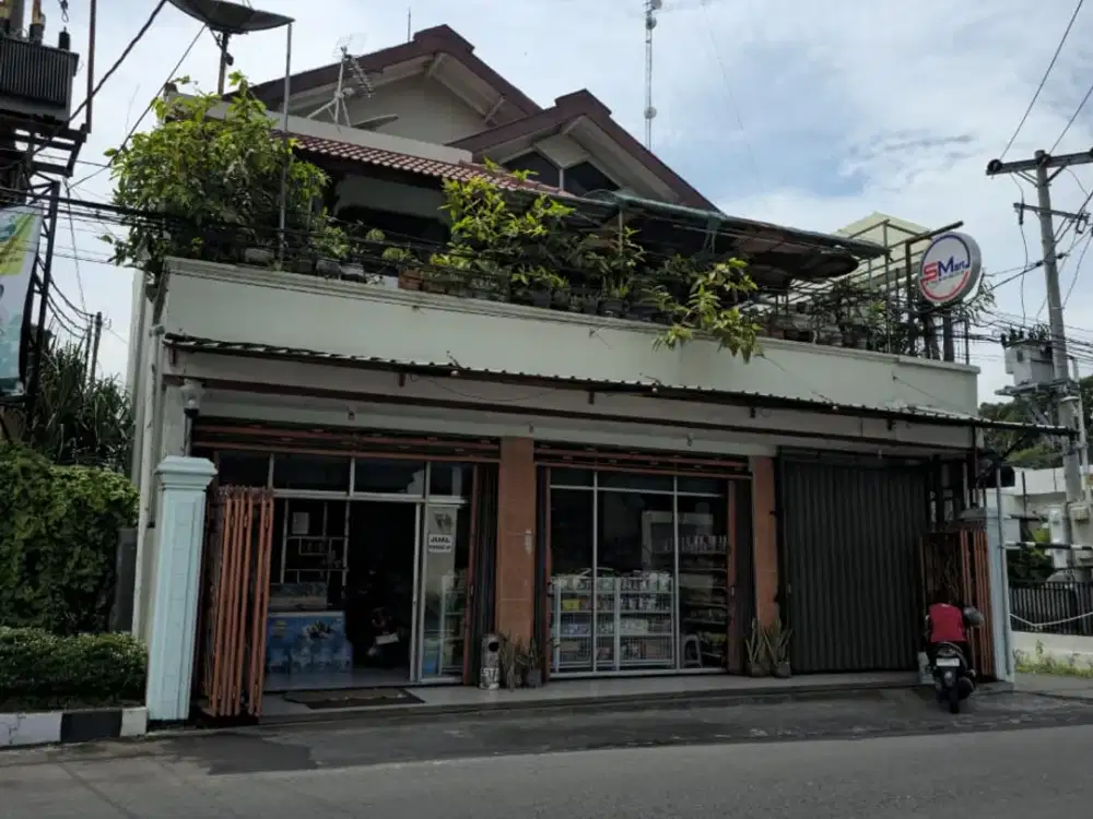 Ruang Usaha/Mini Market 2 Lantai Lokasi Strategis di Daerah Jalan Titi Bumi Godean Sleman