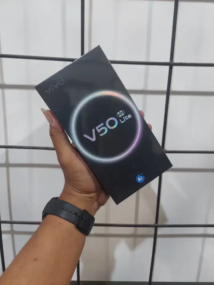PROMO !! Vivo V50 lite 5G Ram 8/256