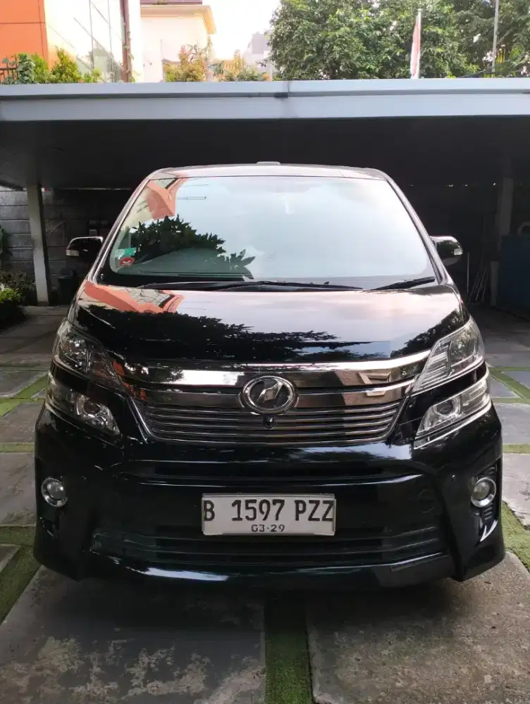 VELLFIRE 2.4 At 2010  SOUND PREMIUM Murah abis
