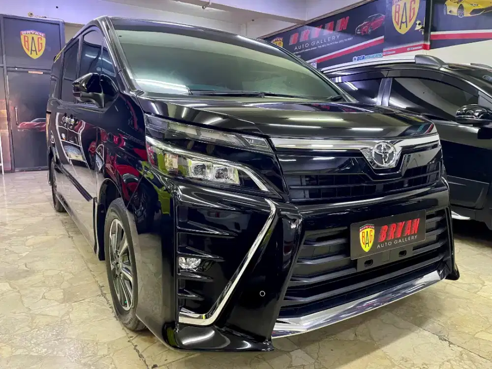TDP6JT TOYOTA VOXY 2019 GOOD CONDITION
