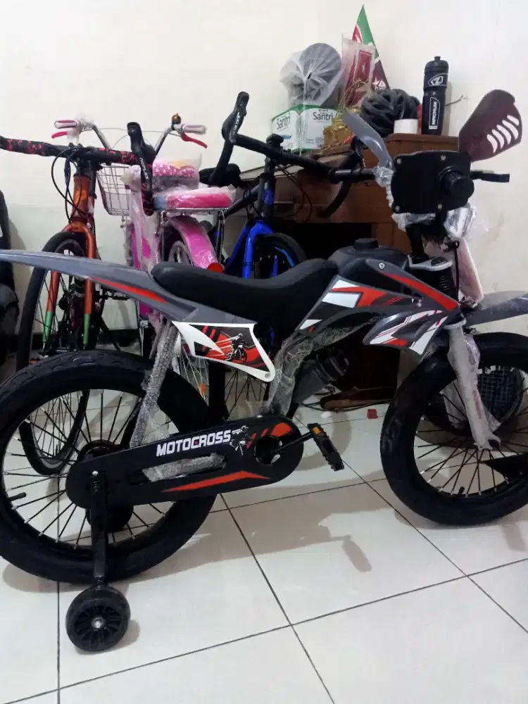 Sepeda trail anak UK 18 Clarion
