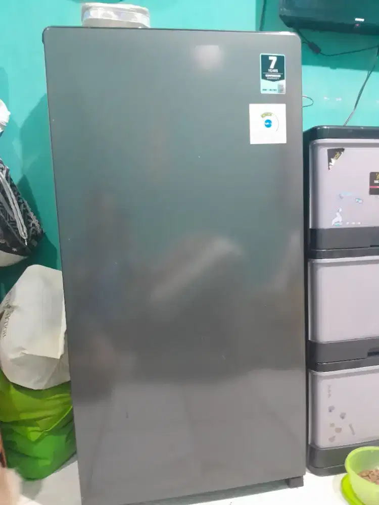 Kulkas merk aqua satu pintu