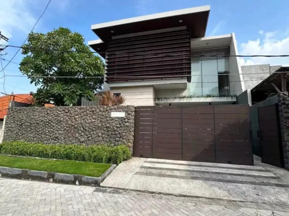 Premium Rumah Modern Minimalis 2 Lt Kupang