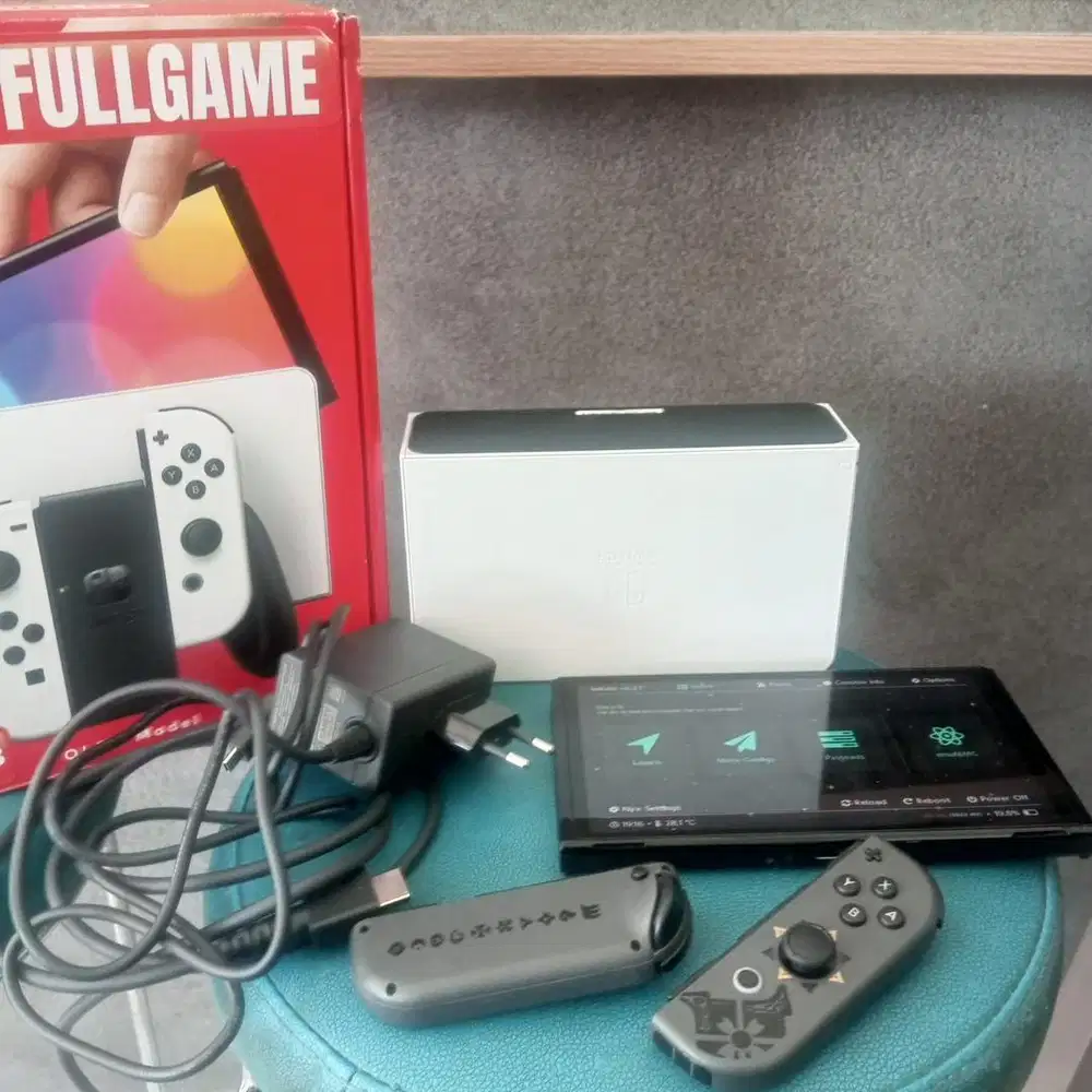 Nintendo  Switch  OLED model  Full game  Rak 128gb Istimewa  Full set