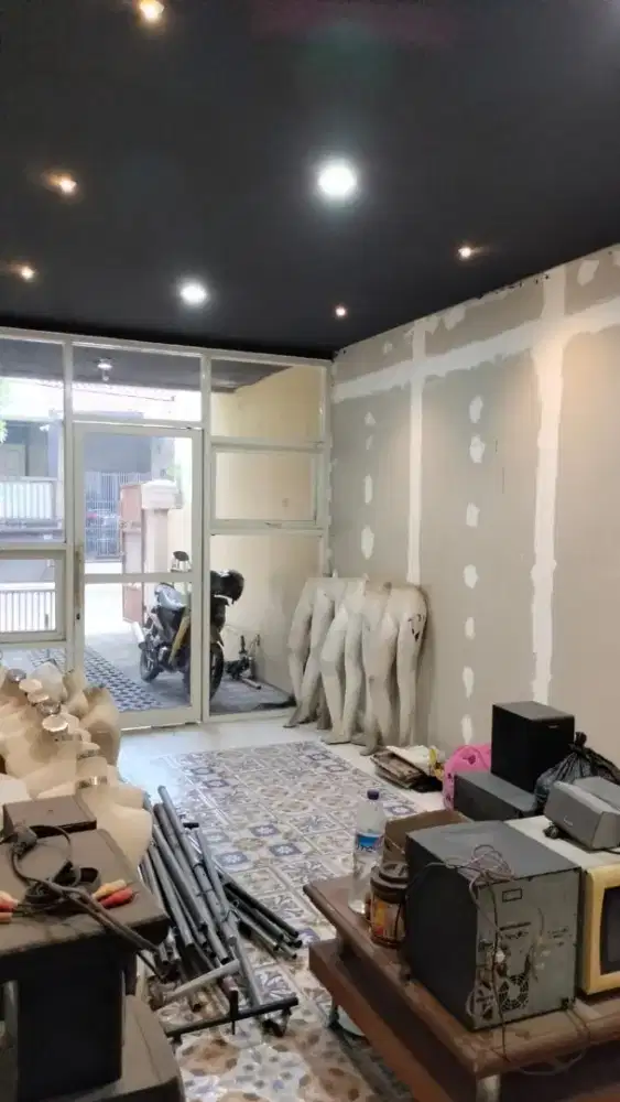 RUMAH BARU RENOV SIAP HUNI DI RUNGKUT ASRI, DEKAT UPN