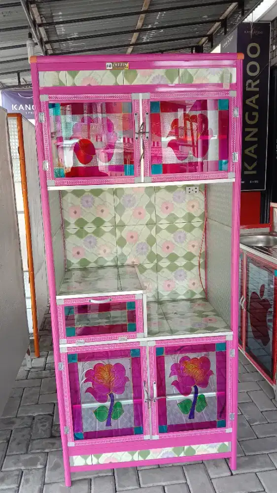 Lemari Piring Cantik