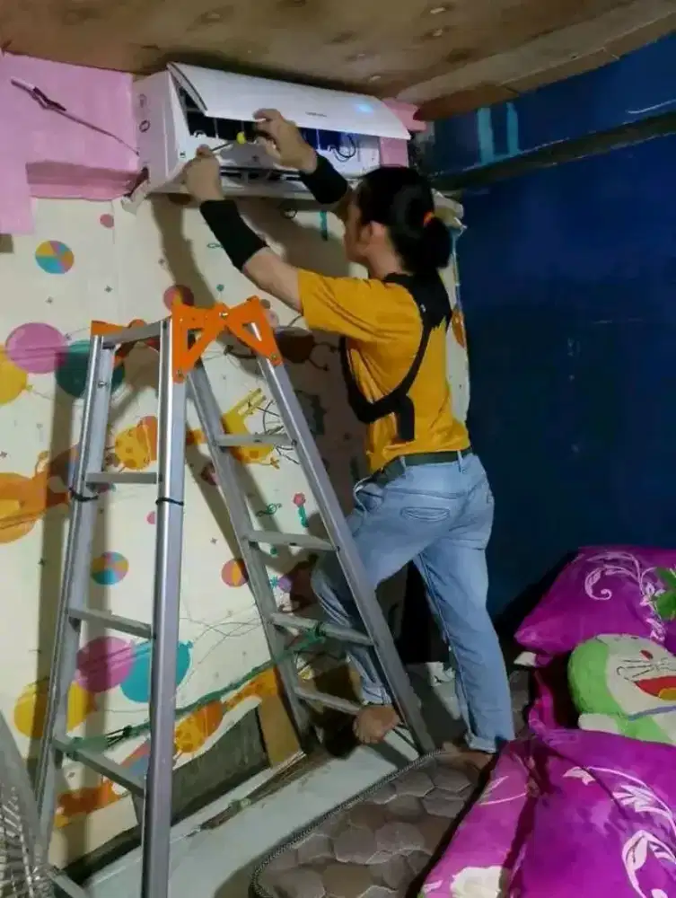 Jasa bongkar pasang ac,service AC,kulkas,mesin cuci,pompa air dll