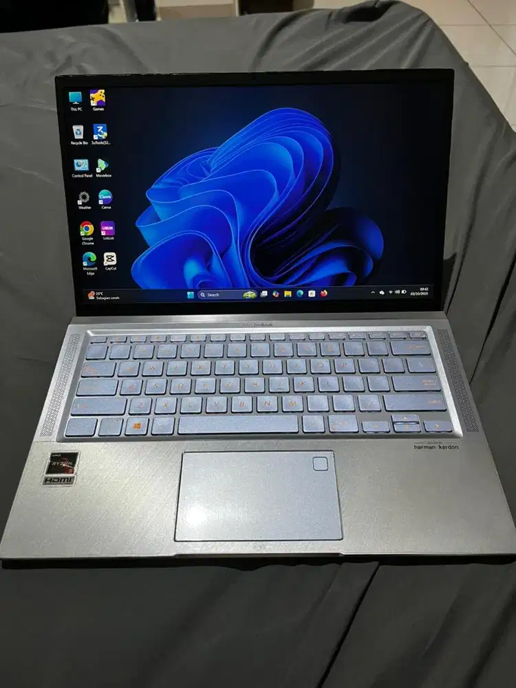 Asus zenbook UX431DA blue 8/512gb ssd ryzen 5 vega 8 batangan resmi