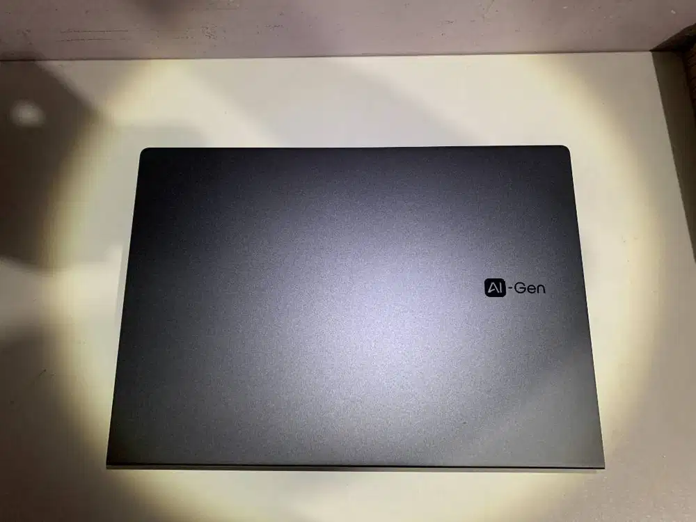 LAPTOP ADVAN Ai Gen Amd Ryzen 7 8845HS