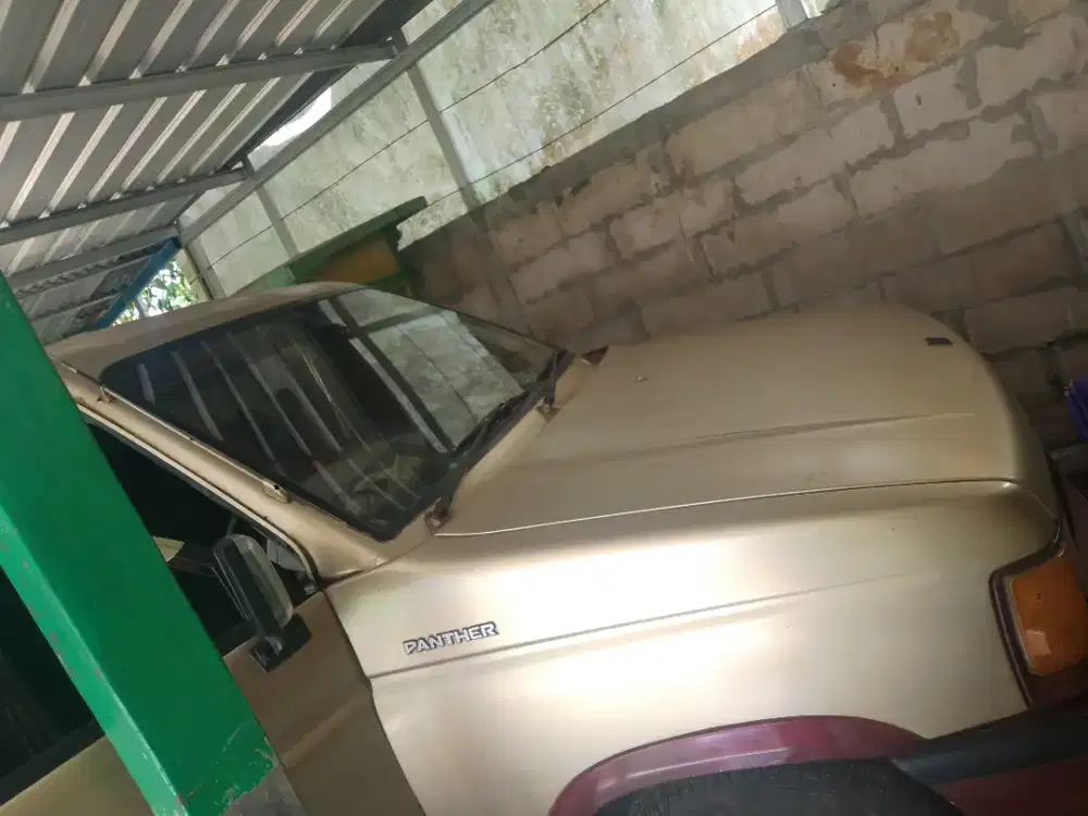 isuzu panther 1991