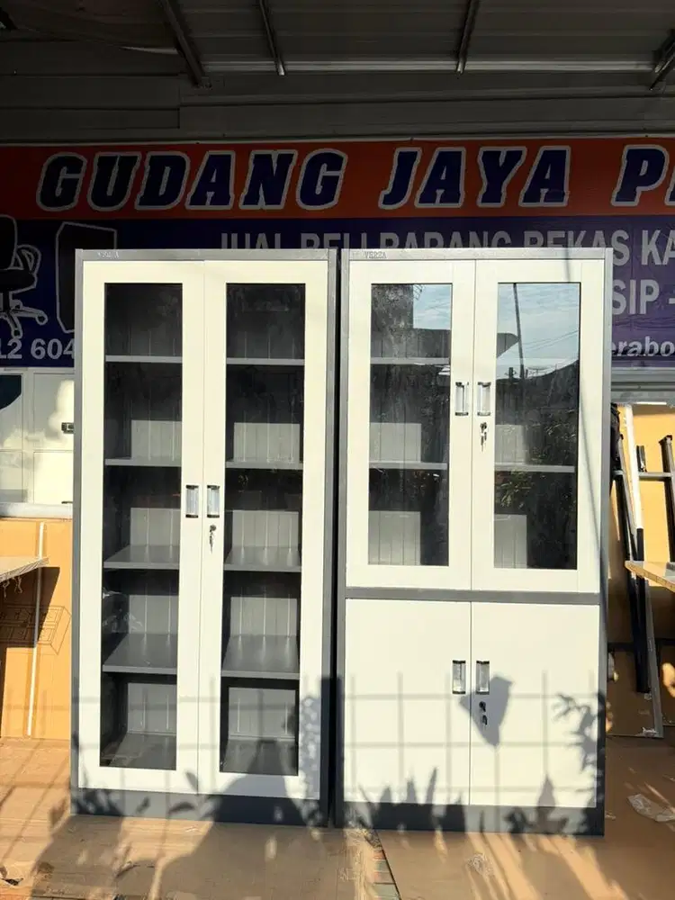lemari arsip kantoran dan serbaguna