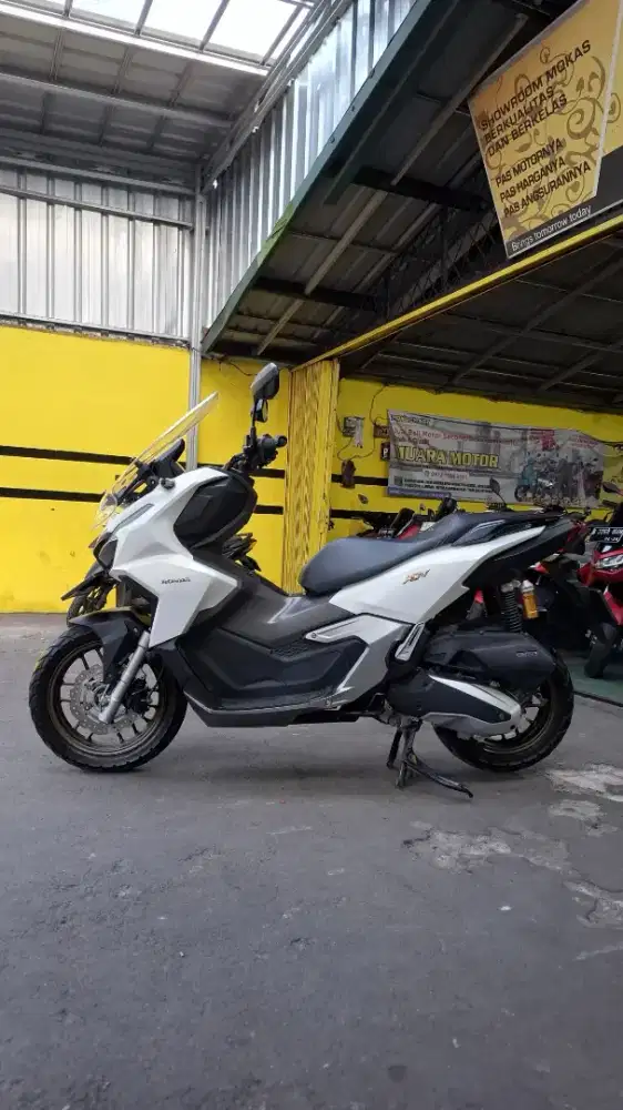 HONDA ADV 160 ABS 2022 SIAP PAKAI