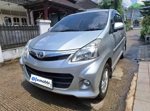 Pajak Panjang TDP 7JT Toyota Avanza 1.5 Veloz Bensin-MT 2014 Silver