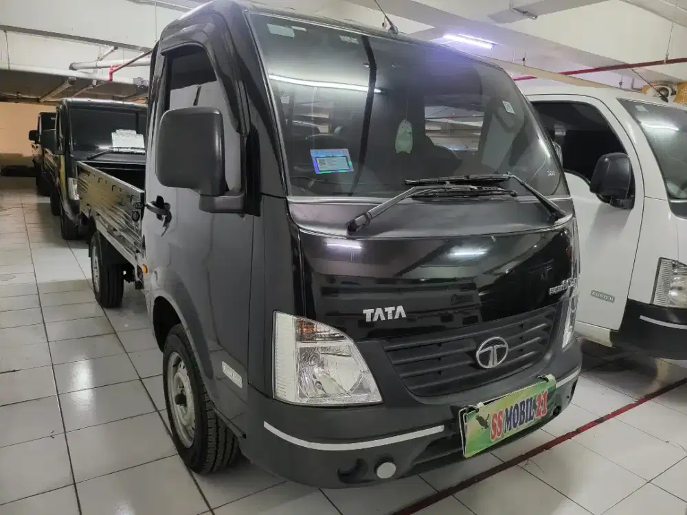 Tata Super Ace km 5 ribu istimewa diesel turbo 2 ton
