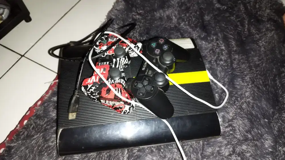 Ps 3 super slim 500 Gb
