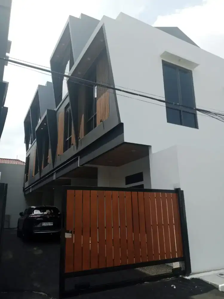 Jual Cepat Rumah Baru 2 Lantai di Cempaka Putih Timur Jakarta Pusat