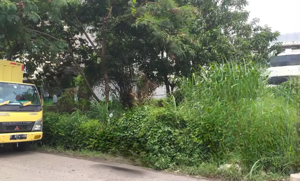 Dijual kav.ruko/gudang 700m2 @Kopo Mas