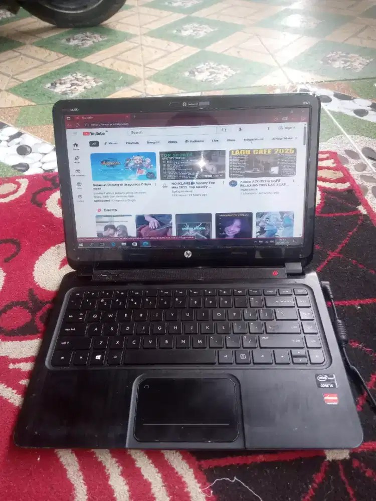 Laptop hp core i3