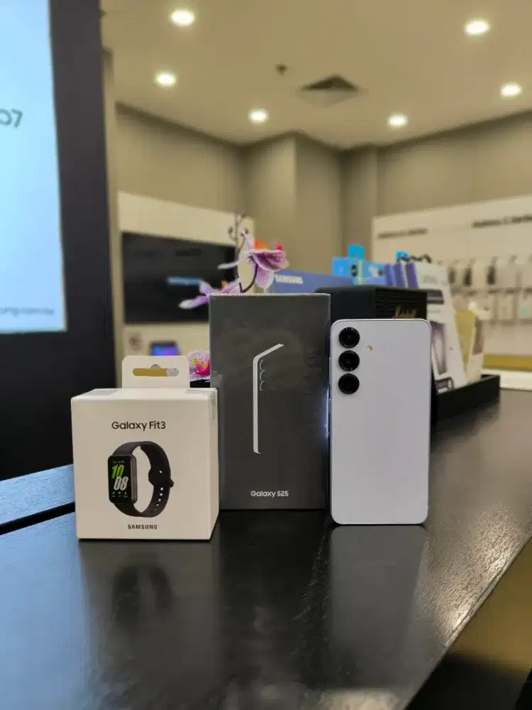 Samsung Galaxy S25 12/256 GB New garansi resmi 1th Free Galaxy Fit 3
