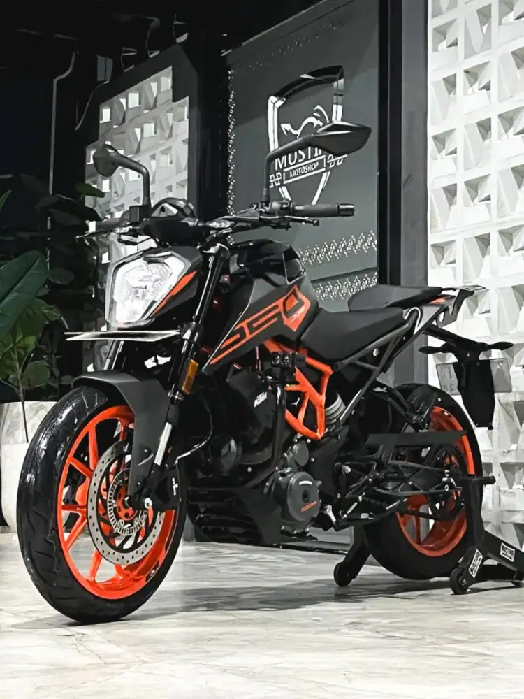 Odo 6rb‼️KTM Duke 250 2023. DANNY Mustika Motoshop Sulfat
