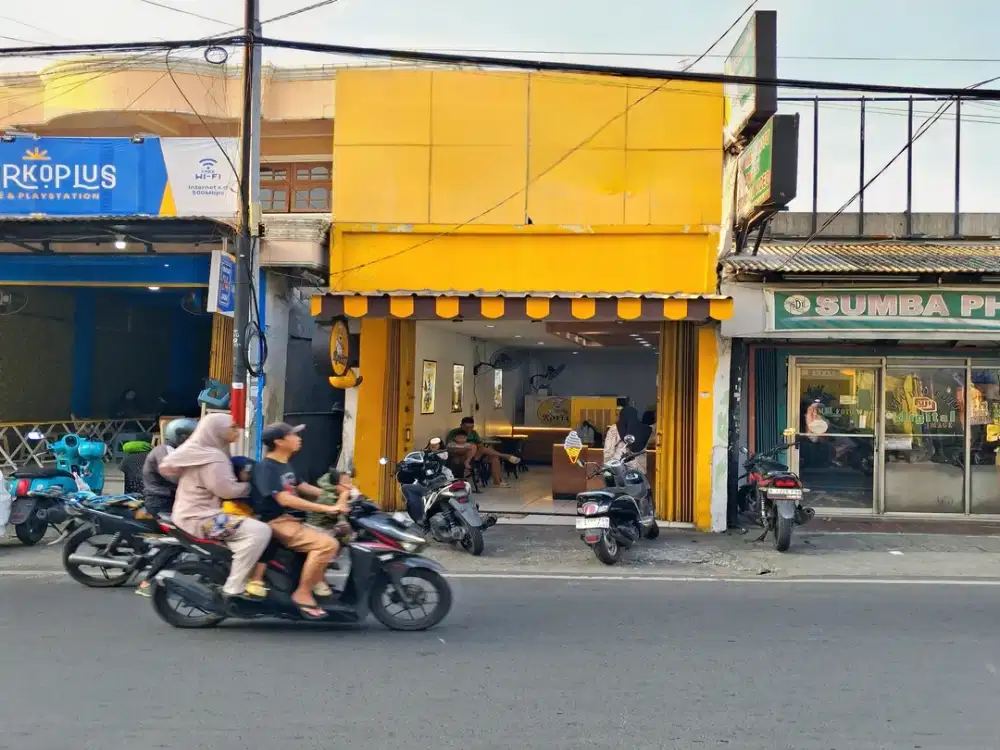 Dijual Tempat Usaha 74m2, Sumur Batu Raya, Stategis, Padat dan Ramai