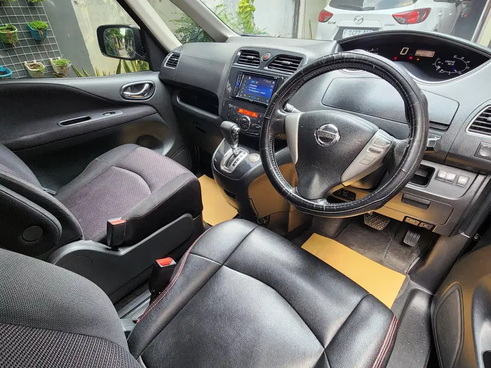 Nissan Serena 2013 Bensin