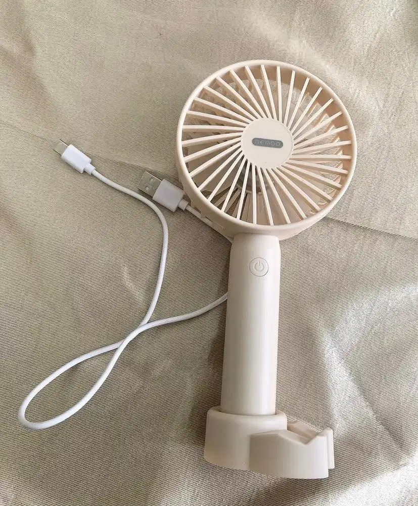 Kipas mini dan barang lainnya