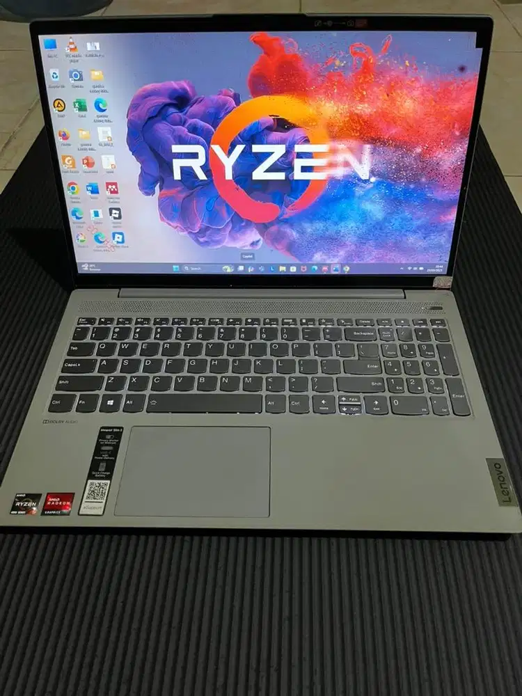 Laptop Lenovo Ryzen IdeaPad Slim 5