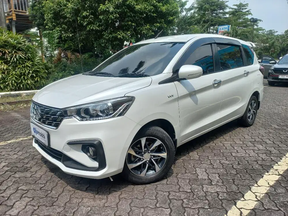 Pajak Panjang - Suzuki Ertiga 1.5 GX Hybrid-MT 2023