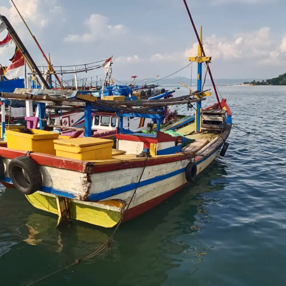 Dijual kapal beserta isinya,harga 150jt bisa nego!