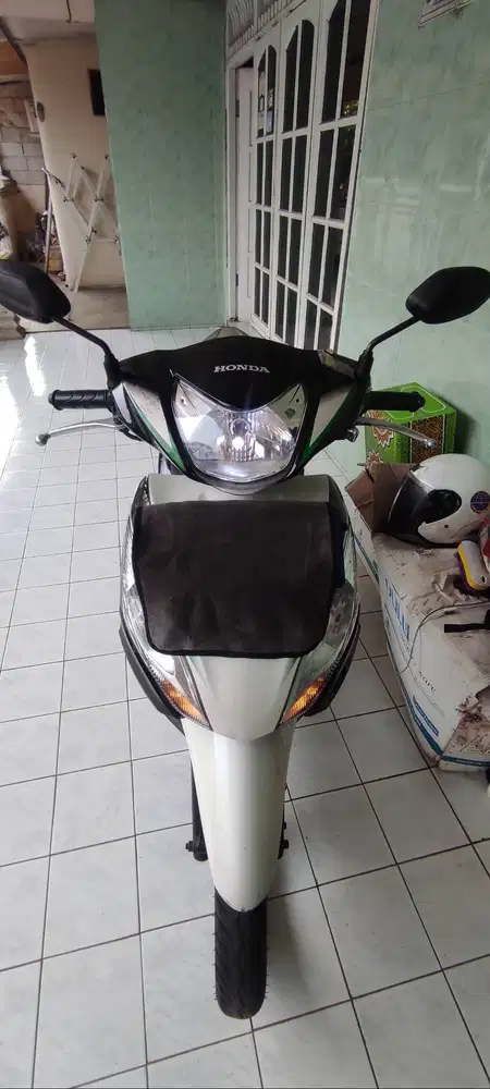 Honda Spacy 2013 Hitam